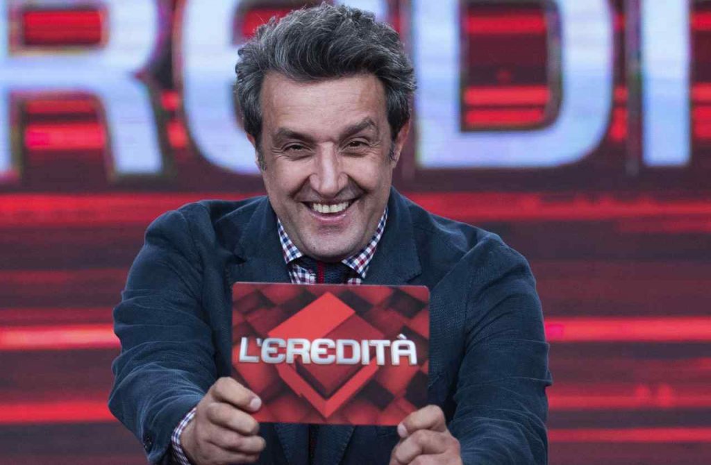 Flavio Insinna conduttore de L'Eredità