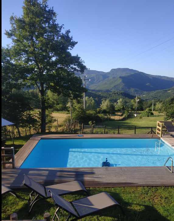 Piscina giardino Bonucci Marina di Pietrasanta