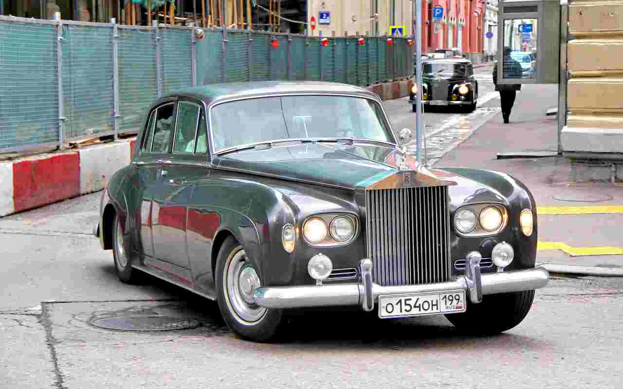 Rolls Royce Silver Cloud