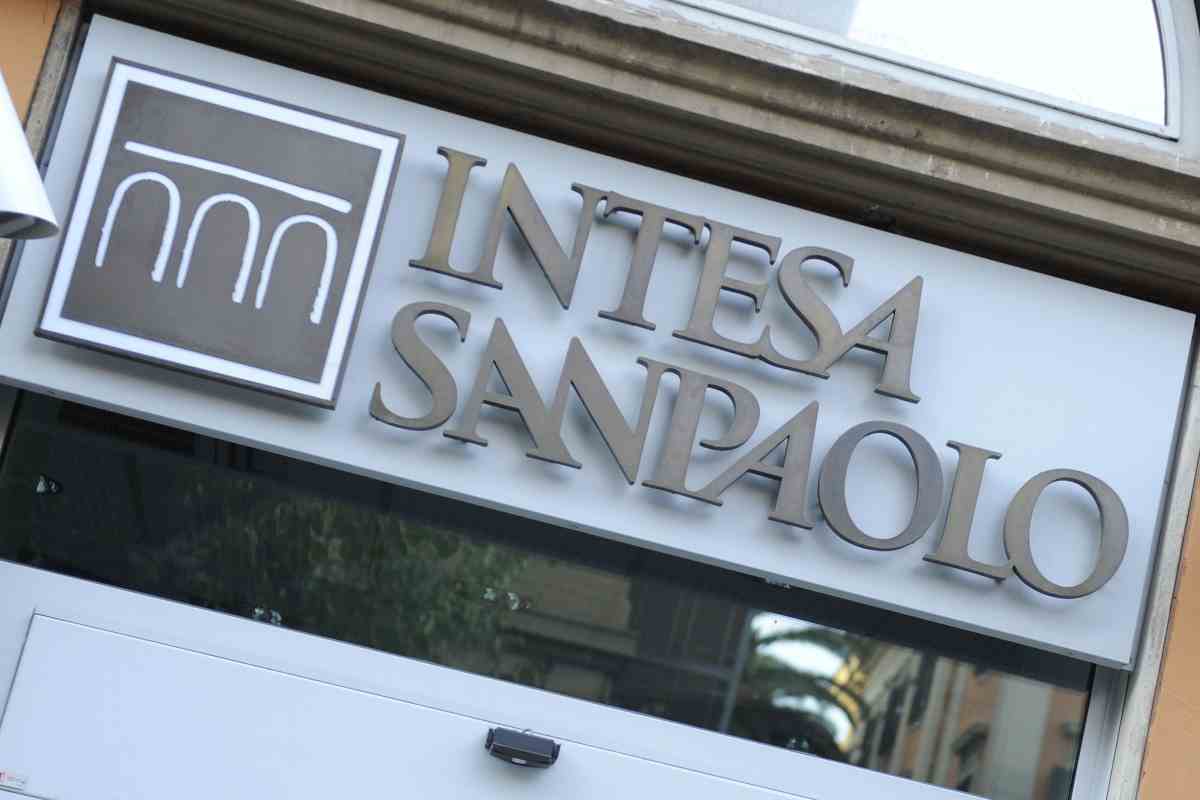 Intesa Sanpaolo attenzione questo messaggio