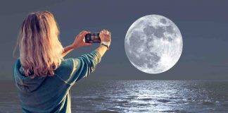 come fotografare la luna con uno smartphone