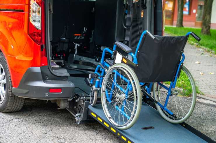 esonero bollo auto vetture trasporto disabili